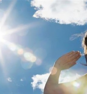 Polvo del Sahara tiñe los cielos y mantiene escasas lluvias este lunes