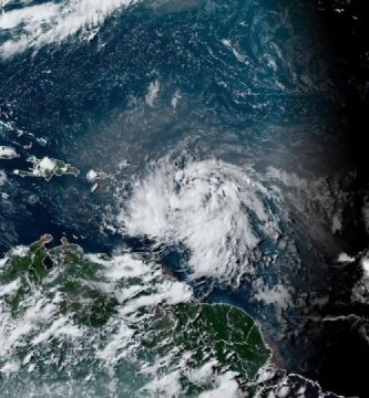 Tormenta Tropical Ernesto se forma en el Atlántico y amenaza el Caribe