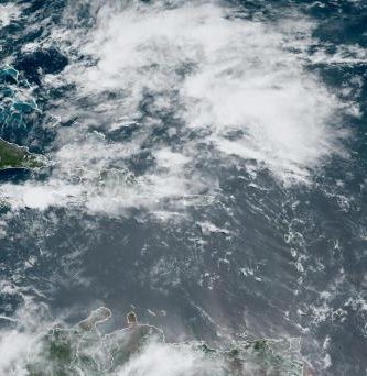 RD bajo alerta: Lluvias intensas por dos ondas tropicales, dos vaguadas y humedad marina