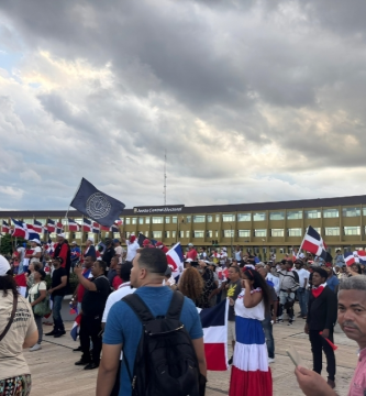 Antigua Orden lidera protestas masivas contra la inmigración haitiana en RD