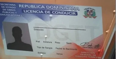 🔴ÚLTIMA HORA | Abinader elimina doble tributación en renovación de licencias para mayores de 65 años