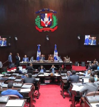 Reforma laboral va al Senado con la cesantía intacta: lo que cambia para trabajadores y empresas