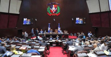 Reforma laboral va al Senado con la cesantía intacta: lo que cambia para trabajadores y empresas